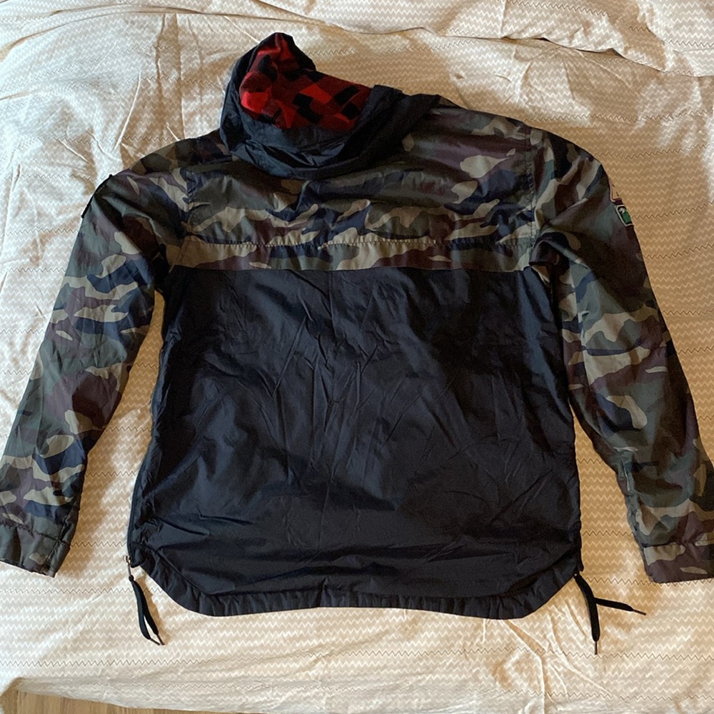 Copper Rivet windbreaker pullover jacket with patches - Picture 16 of 16